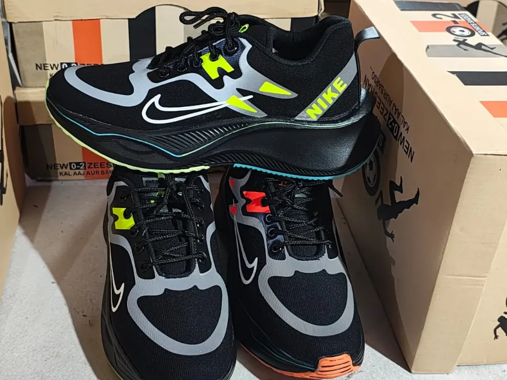 Sports Shoes